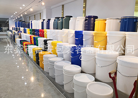 黑龙江熟妇逼吉安容器一楼涂料桶、机油桶展区